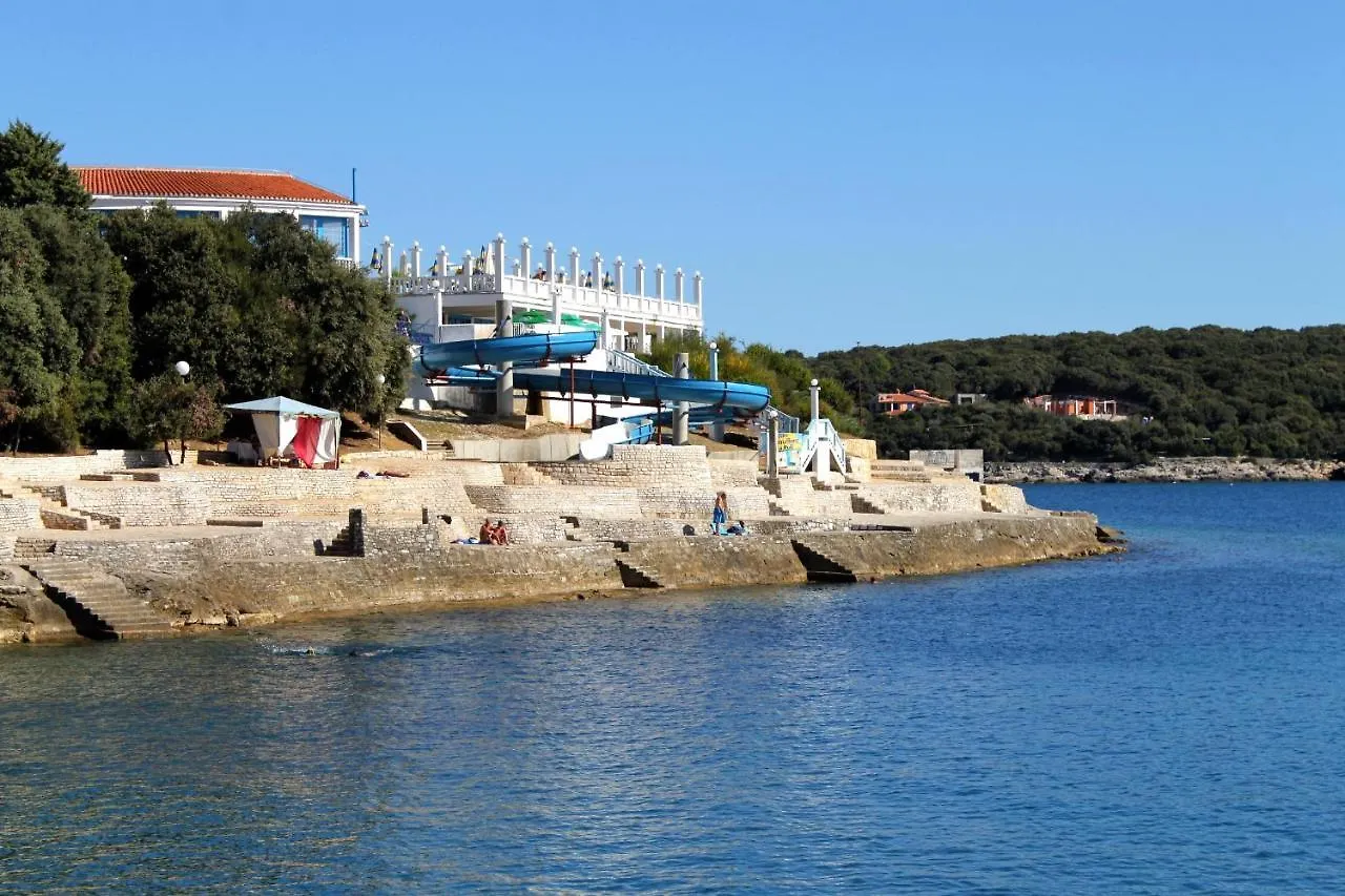 Apartments With Wifi Pula - 13031 Croatia