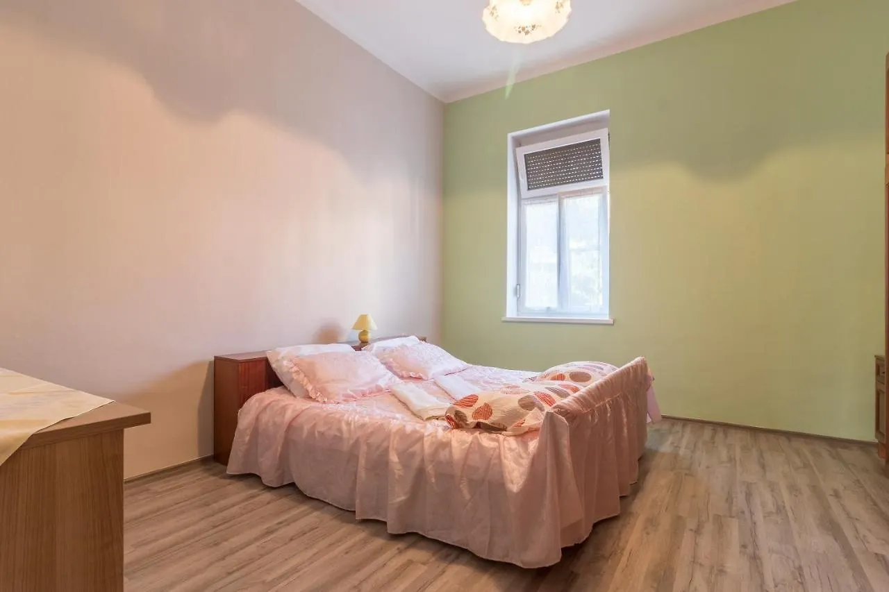 Apartments With Wifi Pula - 13031