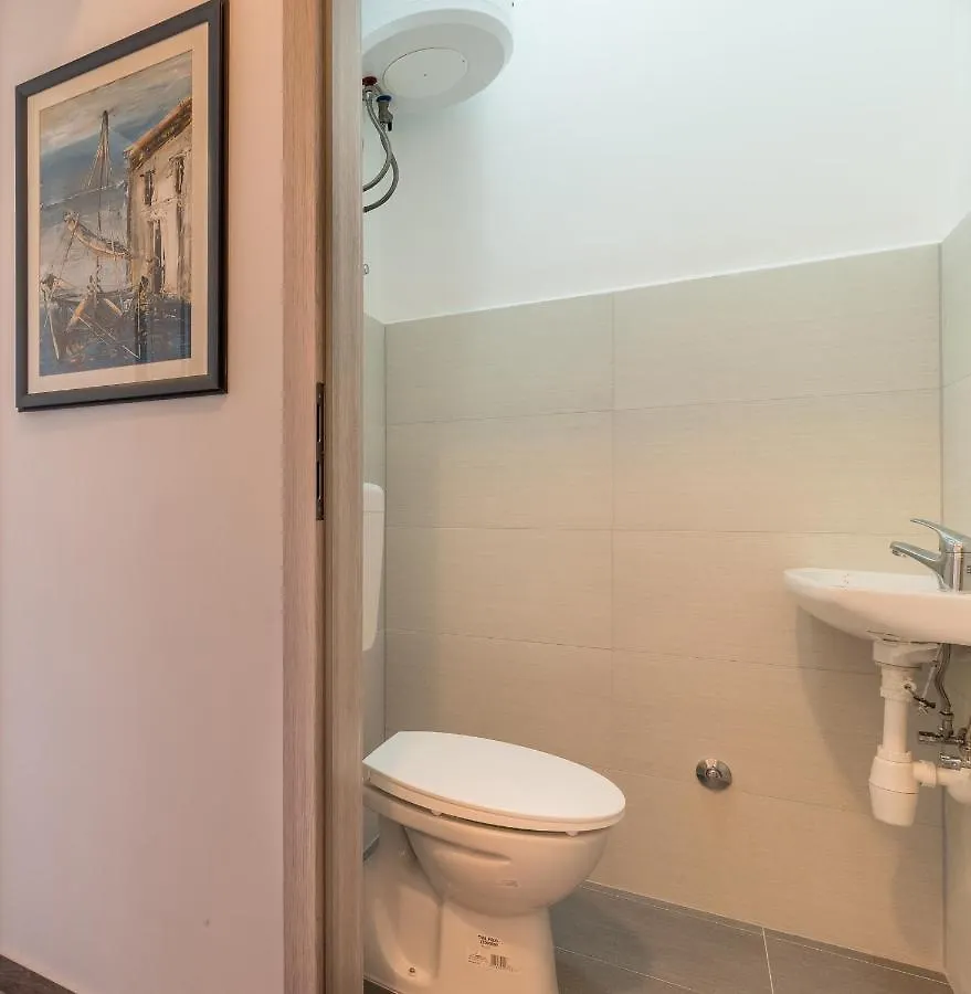 Apartments With Wifi Pula - 13031